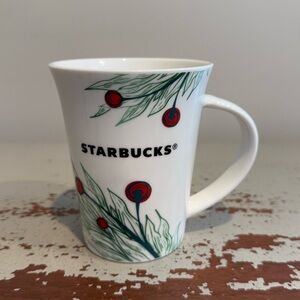 Starbucks 2020 10fl oz Christmas Mug